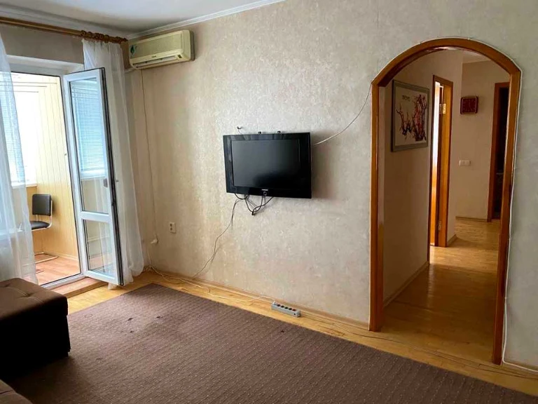 Квартира. Запорожье, Крепостная ул. (Грязнова)