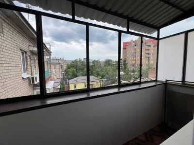 I will sell a 3-room apartment in the city center of Dnipro, Gogo Street