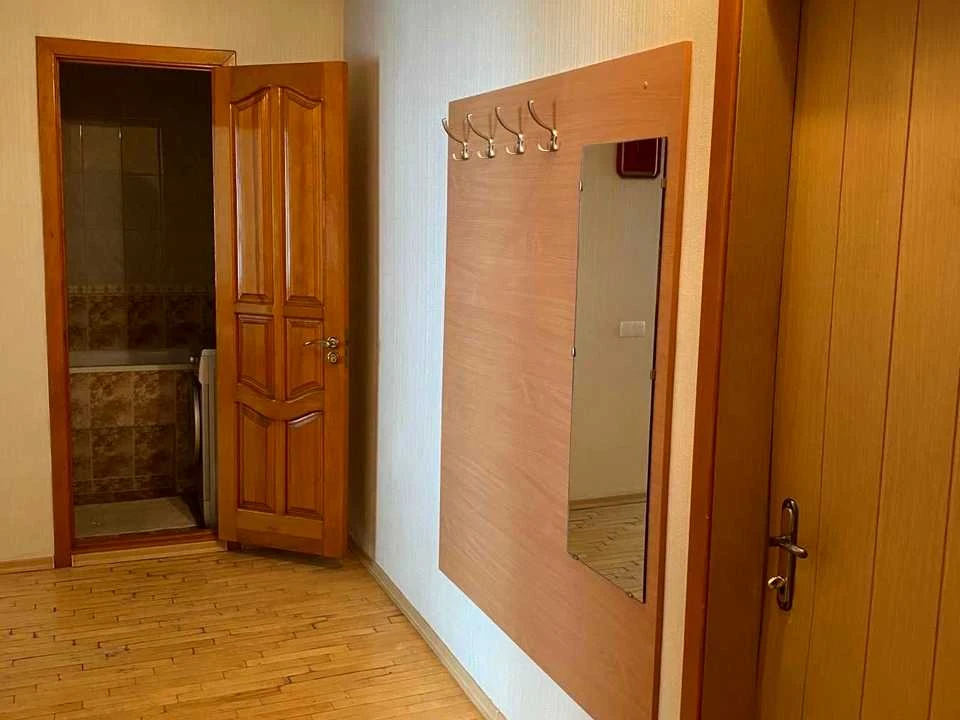 Квартира. Запорожье, Крепостная ул. (Грязнова)