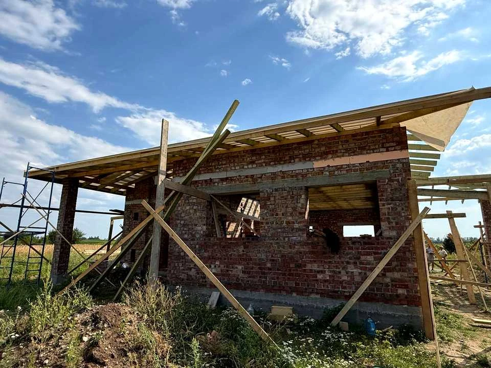 Будинок. Івано-Франківськ, Село Підпечери