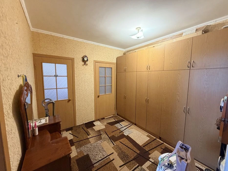 Продаж 3-х кім квартири 6/9 Корабельний р-н вул Океанівська