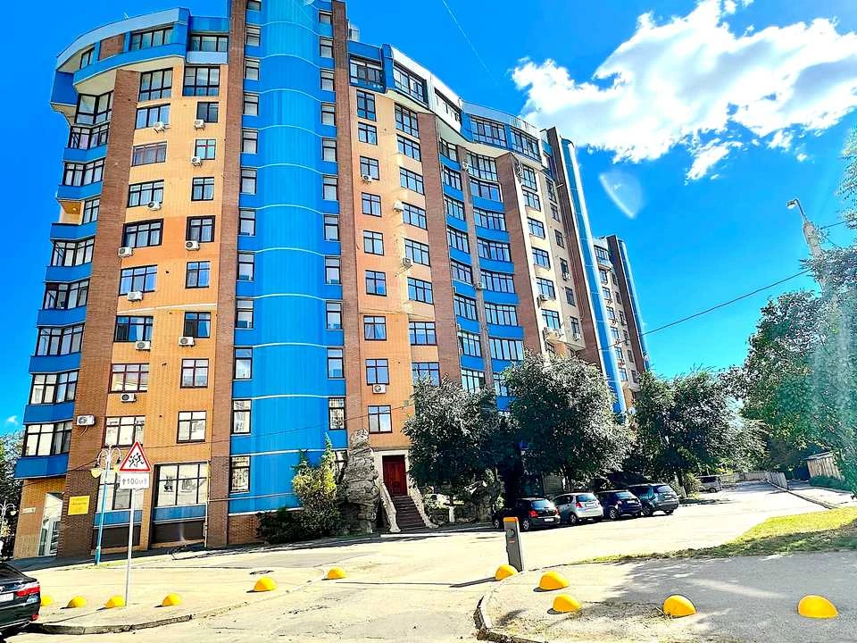 Квартира. Харків, Михайля Семенка вул. (Чайковська)
