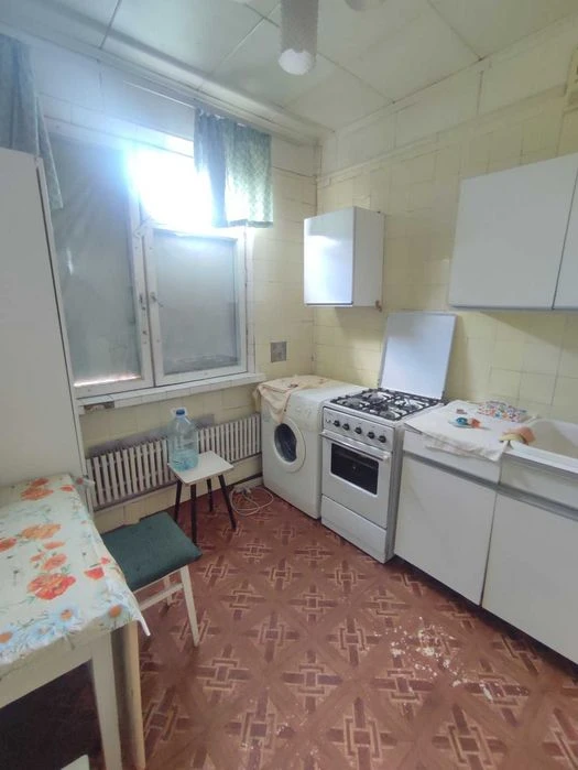 продам 3 кімн. Ак.Павлова 162в ГАЗ Сертифікат