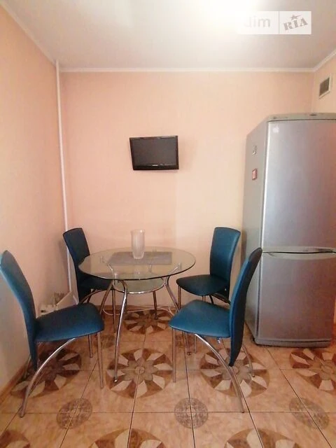 Sale of 2-room apartment 59.3 sq. m. on Honore de Balzac Street 18 •