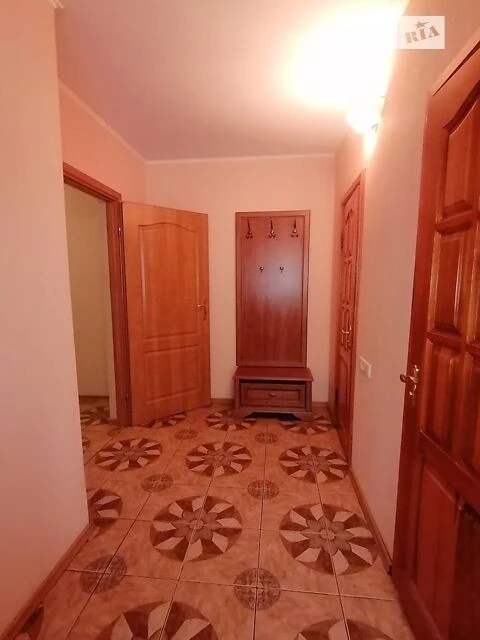 Sale of 2-room apartment 59.3 sq. m. on Honore de Balzac Street 18 •