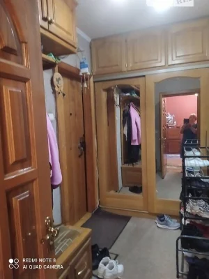 Здам в оренду кімнату на вул. Ревуцького 11Г довгостроково •