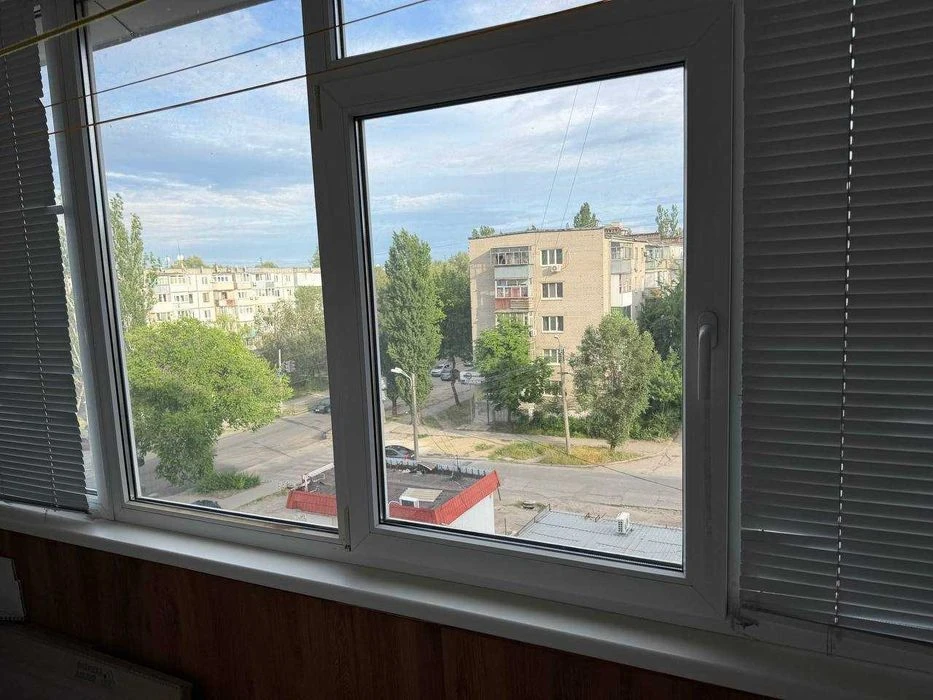 I will sell a 4-room apartment, st. Kosmonavtov 2 Pridneprovsk