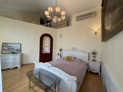 ‼️No Commission‼️2-level 3-room apartment in the center of Khreshcha