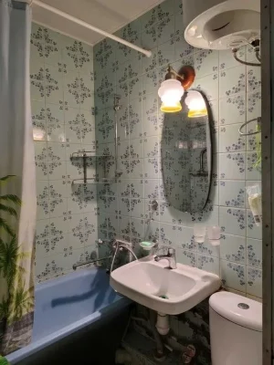 3 - комн. квартира 57 м. кв. пр. Пилипа Орлика, пр. Ильича.