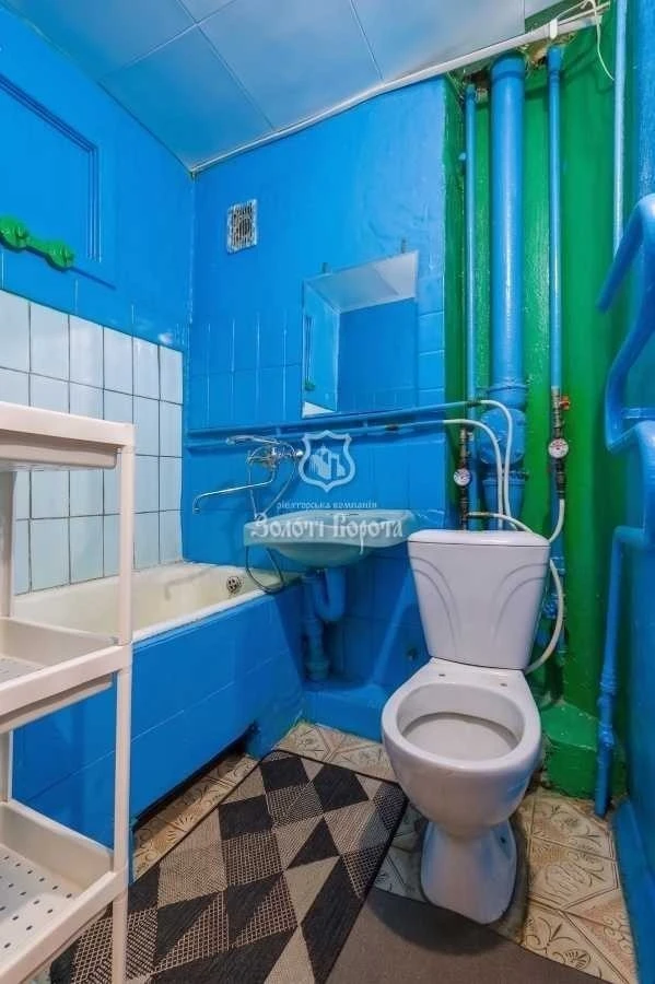 Продаж 2-кімнатної квартири 37.5 м², Харківське шосе, 12