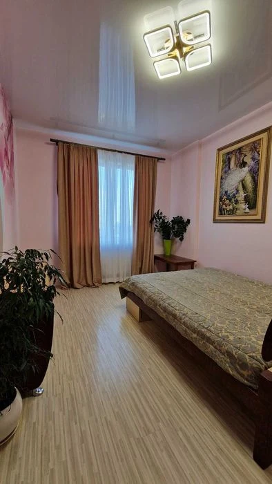 Продаж 2-кімнатної квартири з генератором. ЖК Затишний, вул.