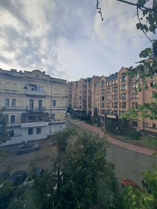 ТЕРМІНОВО!!Продаж 2К Кудрявська 27-29 історичний центр