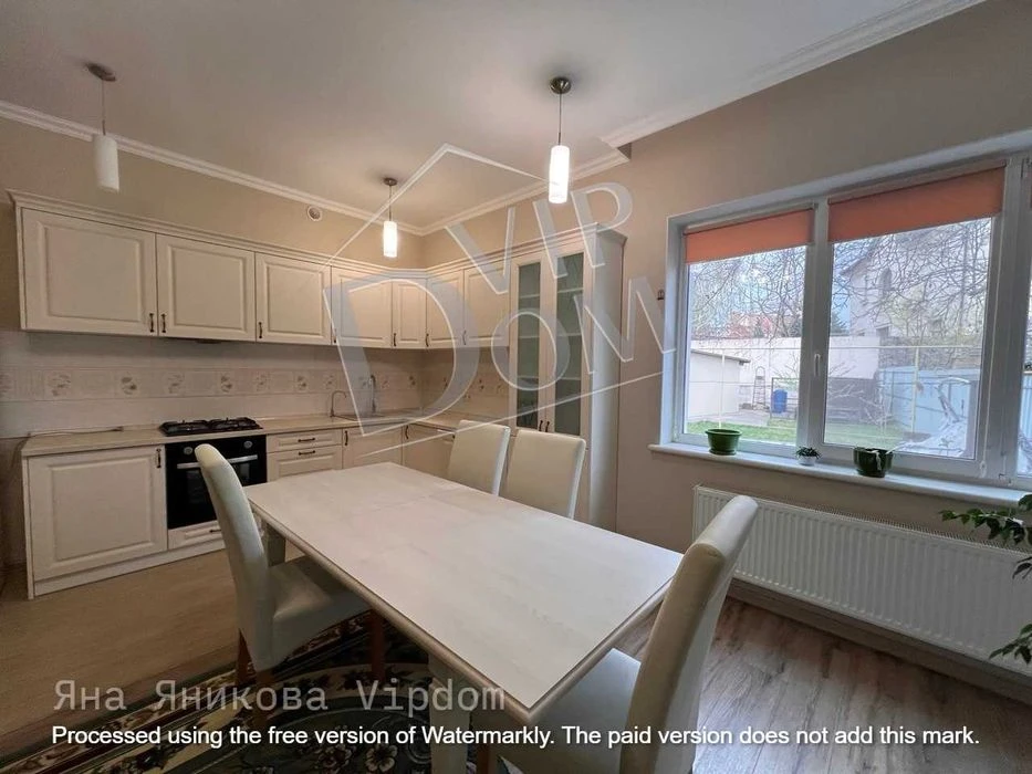 Продам Новый Дом рядом с Совиньоном. 7 соток. 158 метров.
