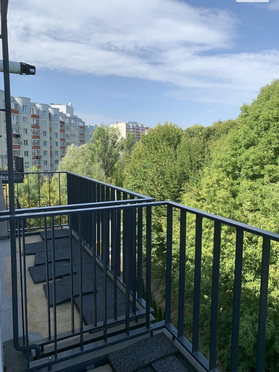 Продаж Квартира Озерна