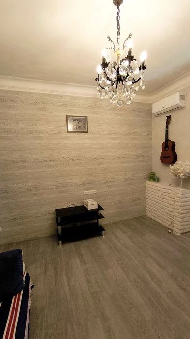 3-кімнатна квартира, р-н просп. Івана Мазепи,  вул. Володими