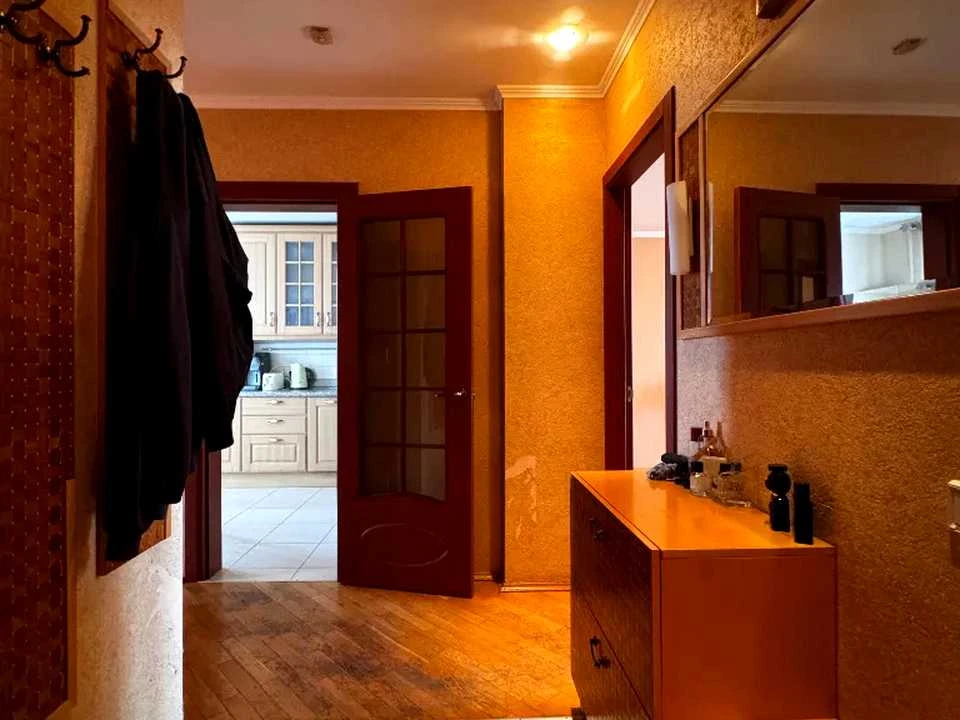 Квартира. Дніпро, Писаржевського вул.