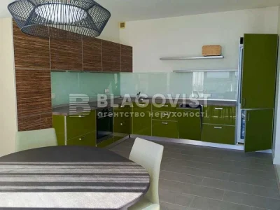 Квартира. Київ, Коломийський пров.