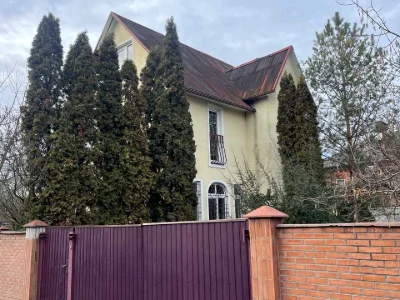 Будинок. Київ, Садова вул.