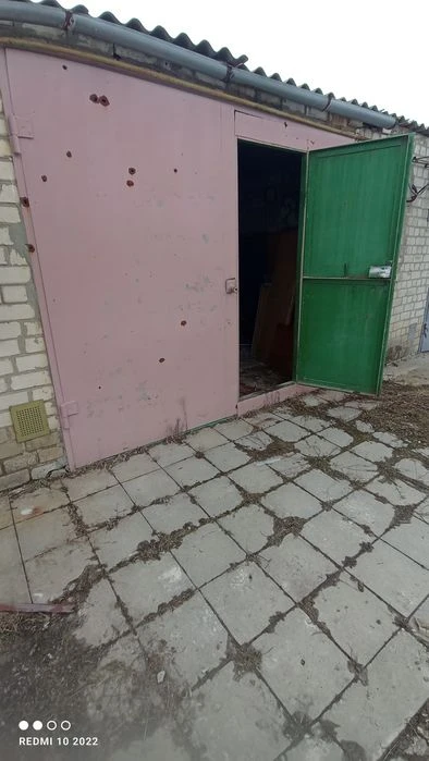 Два Гаража Северная Салтовка. Возле ДСНС.
