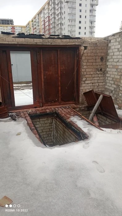 Два Гаража Северная Салтовка. Возле ДСНС.
