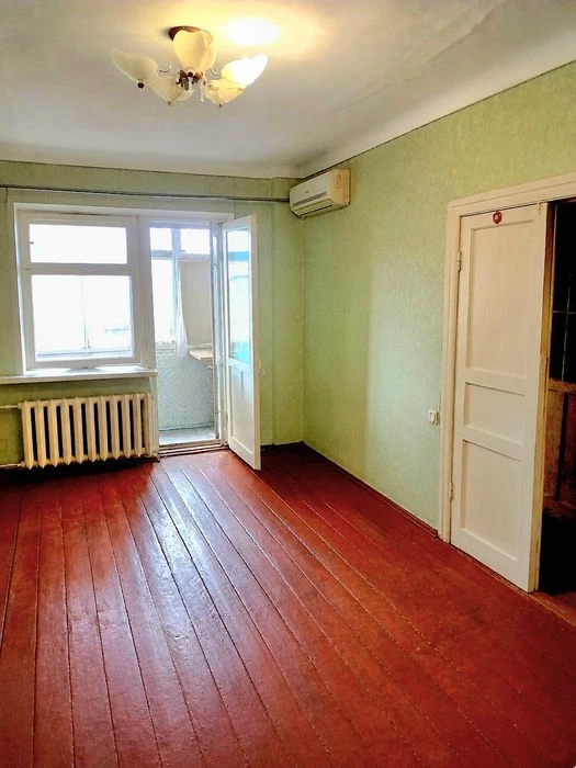 1 кв.  17,7 м*2. 2/2. Космос. Ул Ракетная.
