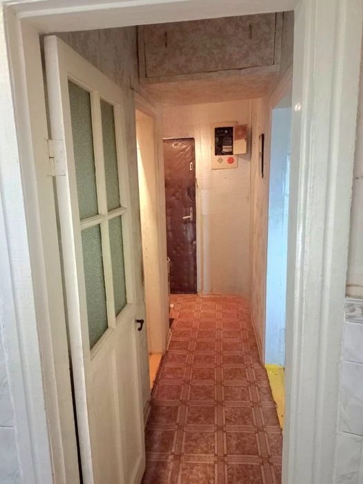 1 кв.  17,7 м*2. 2/2. Космос. Ул Ракетная.