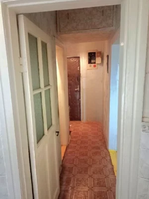 1 кв.  17,7 м*2. 2/2. Космос. Ул Ракетная.