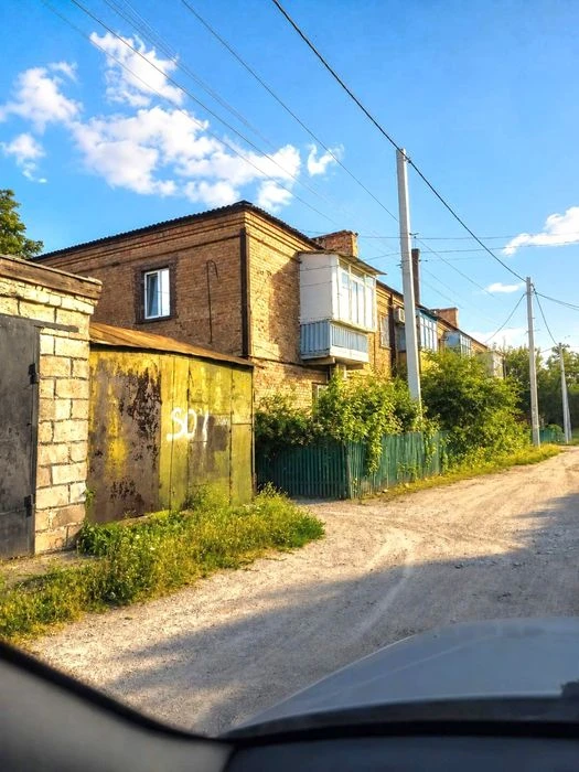 1 кв.  17,7 м*2. 2/2. Космос. Ул Ракетная.