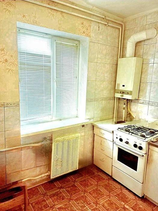 1 кв.  17,7 м*2. 2/2. Космос. Ул Ракетная.
