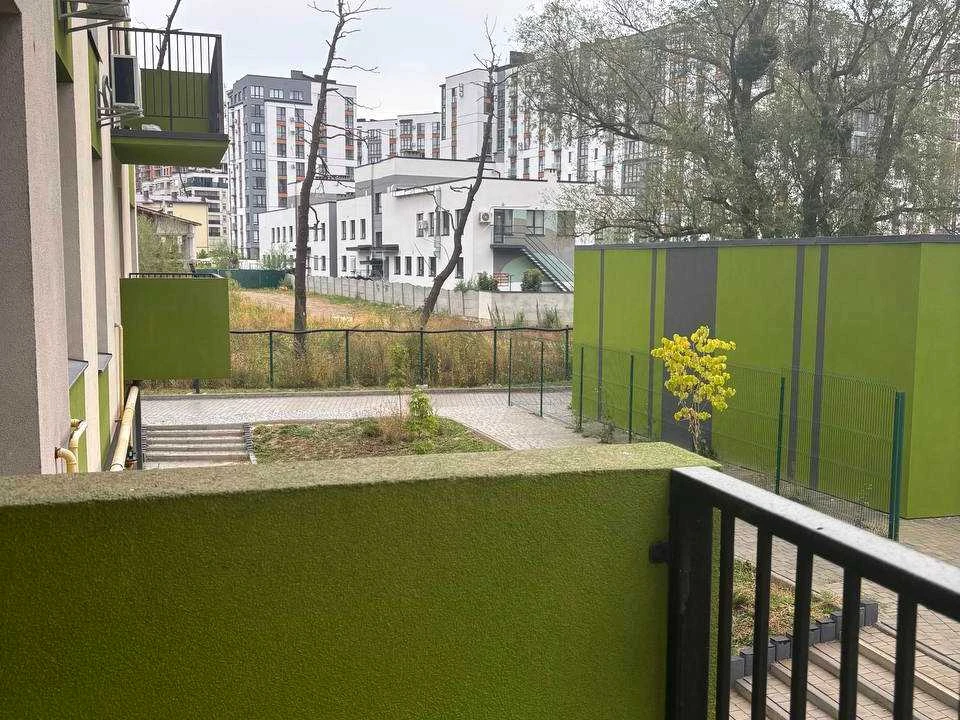 Квартира. Івано-Франківськ, Приозерна вул., (Будинок 21)
