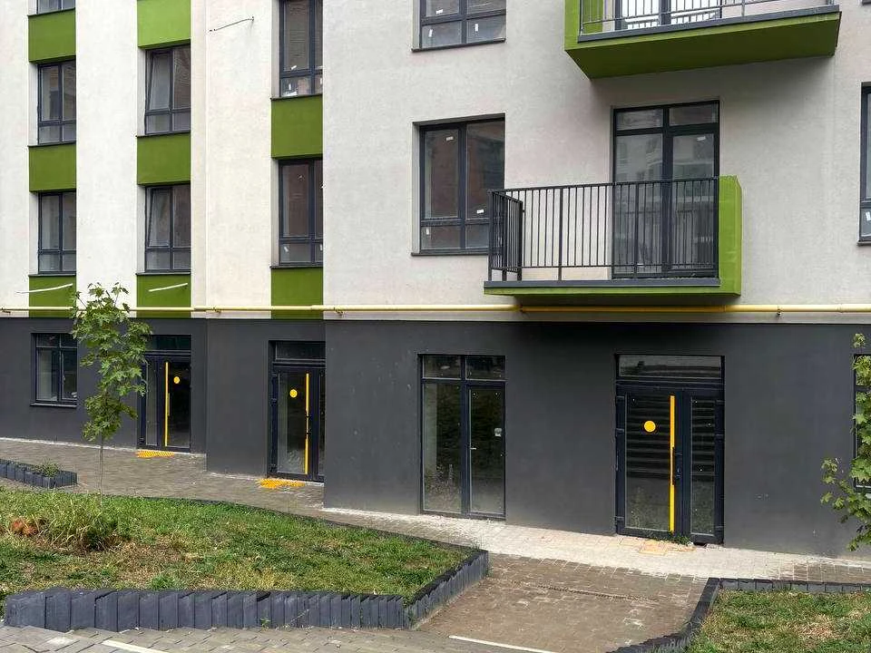 Квартира. Івано-Франківськ, Приозерна вул., (Будинок 21)