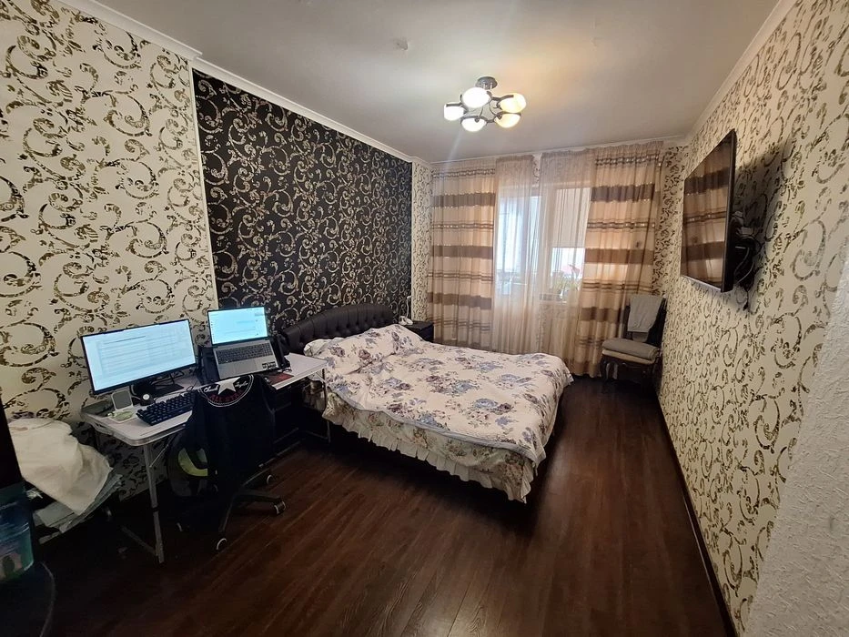 Мытница, Днепр, 80кв м. - 95000д. і1
