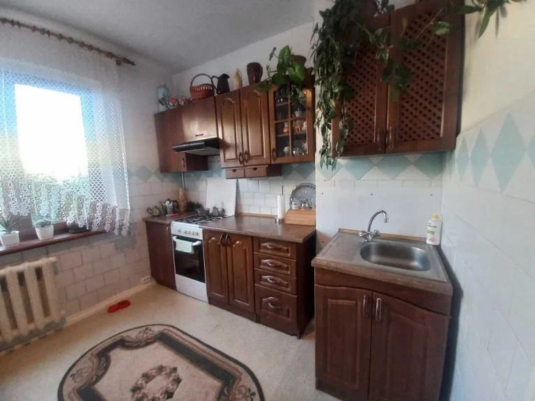 Продаж 2-х кімнатної квартири (Фабрична 1)