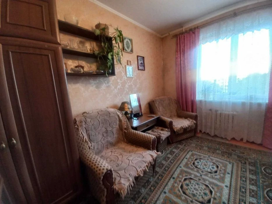 Продаж 2-х кімнатної квартири (Фабрична 1)