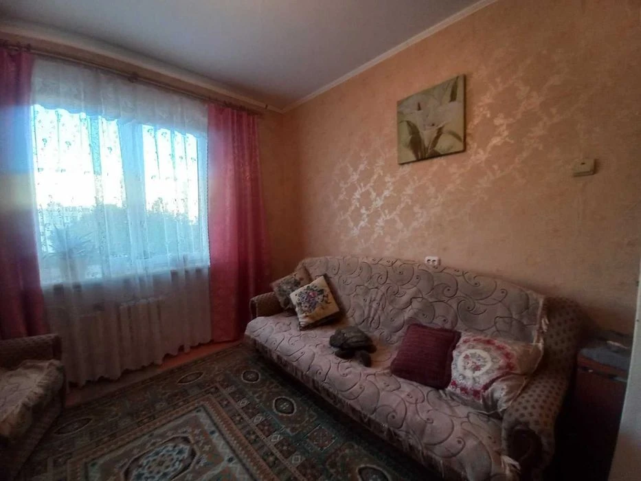 Продаж 2-х кімнатної квартири (Фабрична 1)
