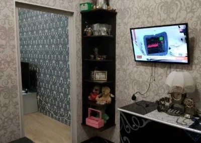 (4) 2 ком кв. в Валыховский пер.