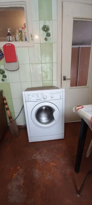 Продам 1 ком квартиру!