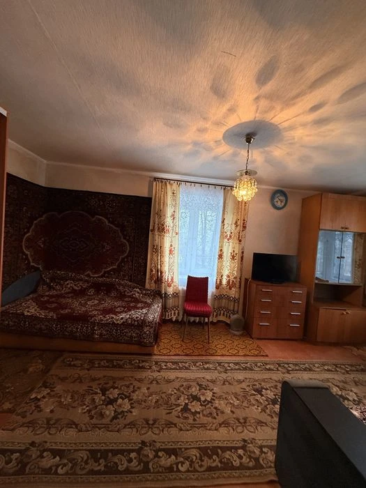 Продам 1 ком квартиру!