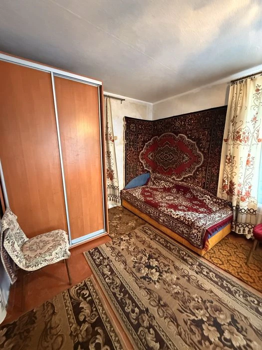 Продам 1 ком квартиру!