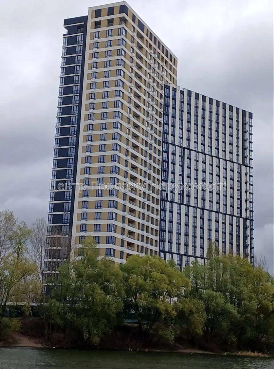 Продаж 1-кімн. кв, 44. 12 м², 4/26 эт, ЖК H2O, Київ – відмін