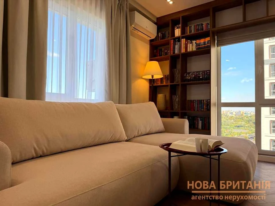 Квартира. Київ, Михайла Максимовича вул. (Онуфрія Трутенка)