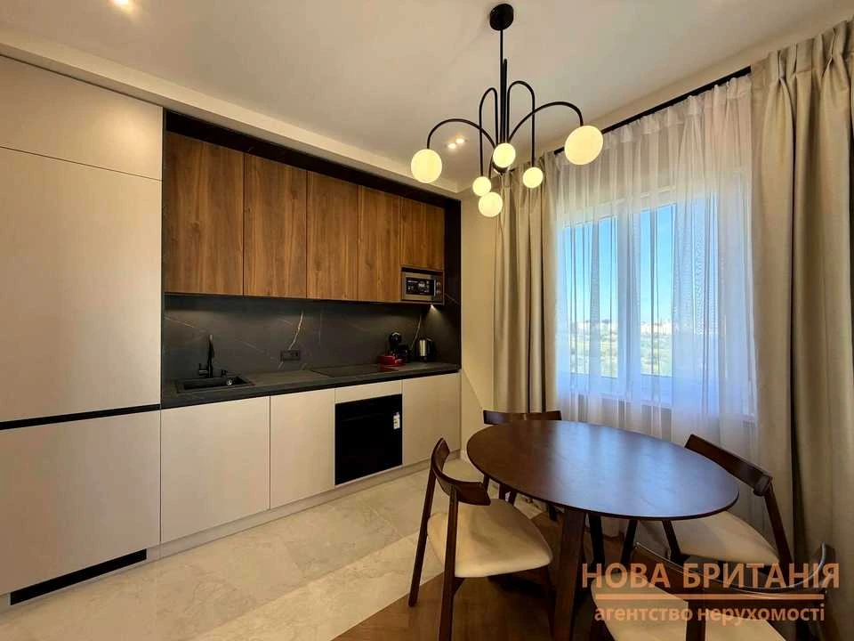 Квартира. Київ, Михайла Максимовича вул. (Онуфрія Трутенка)