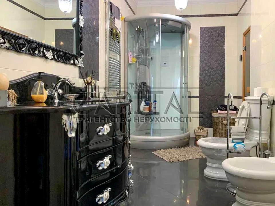 Будинок. Київ, Лісна