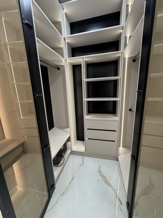 Продам 2-кімнатної квартири 65,6 м² | KADORR City | Краснова