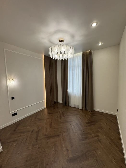 Продам 2-кімнатної квартири 65,6 м² | KADORR City | Краснова