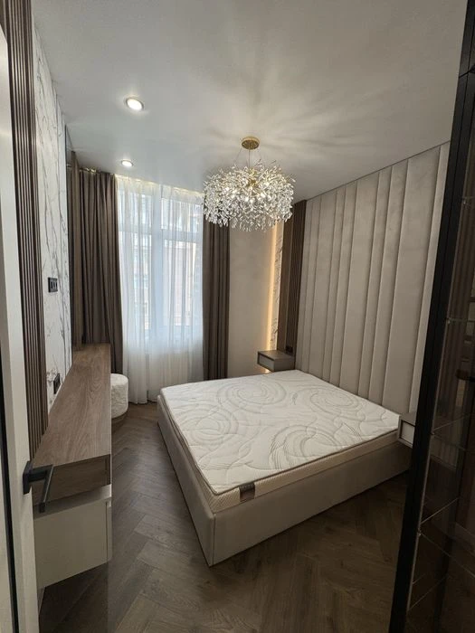 Продам 2-кімнатної квартири 65,6 м² | KADORR City | Краснова