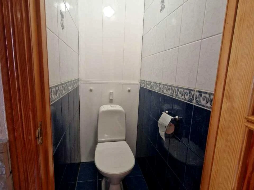 Apartment. Kharkiv, Traktorostudivnyky Ave.