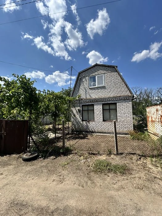 Продам дачний будинок від міста 5 км, ділянка приватизована,