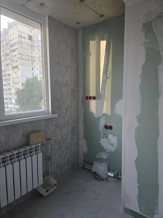 Продам 1к.квартиру в.Надіі Алексєєнко. Рабочая