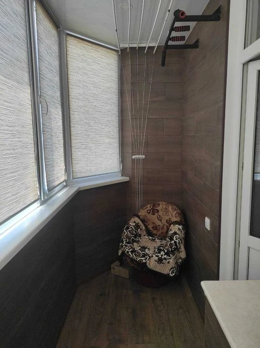 Продам 3 кімн.квартиру з ремонтом по вул.Чорновола 15 а